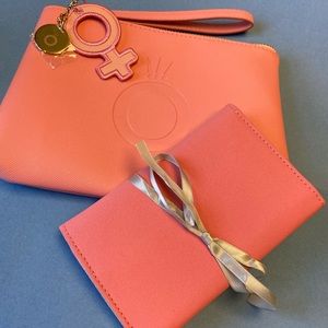 Pandora charm holder